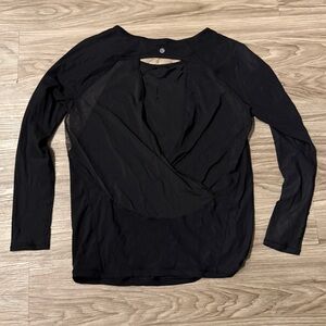 Lululemon Black Long Sleeve Shirt